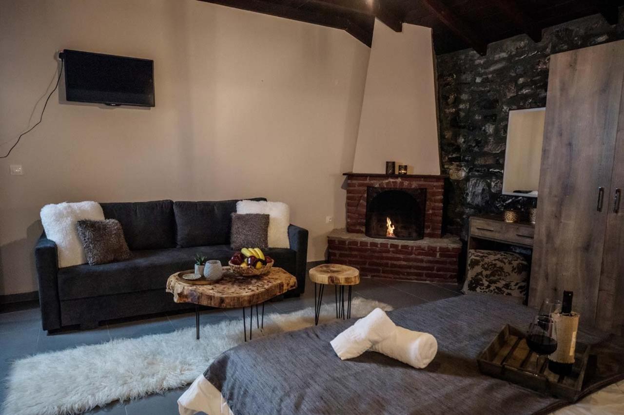 Guesthouse Nefeli Agios Athanasios  Bagian luar foto